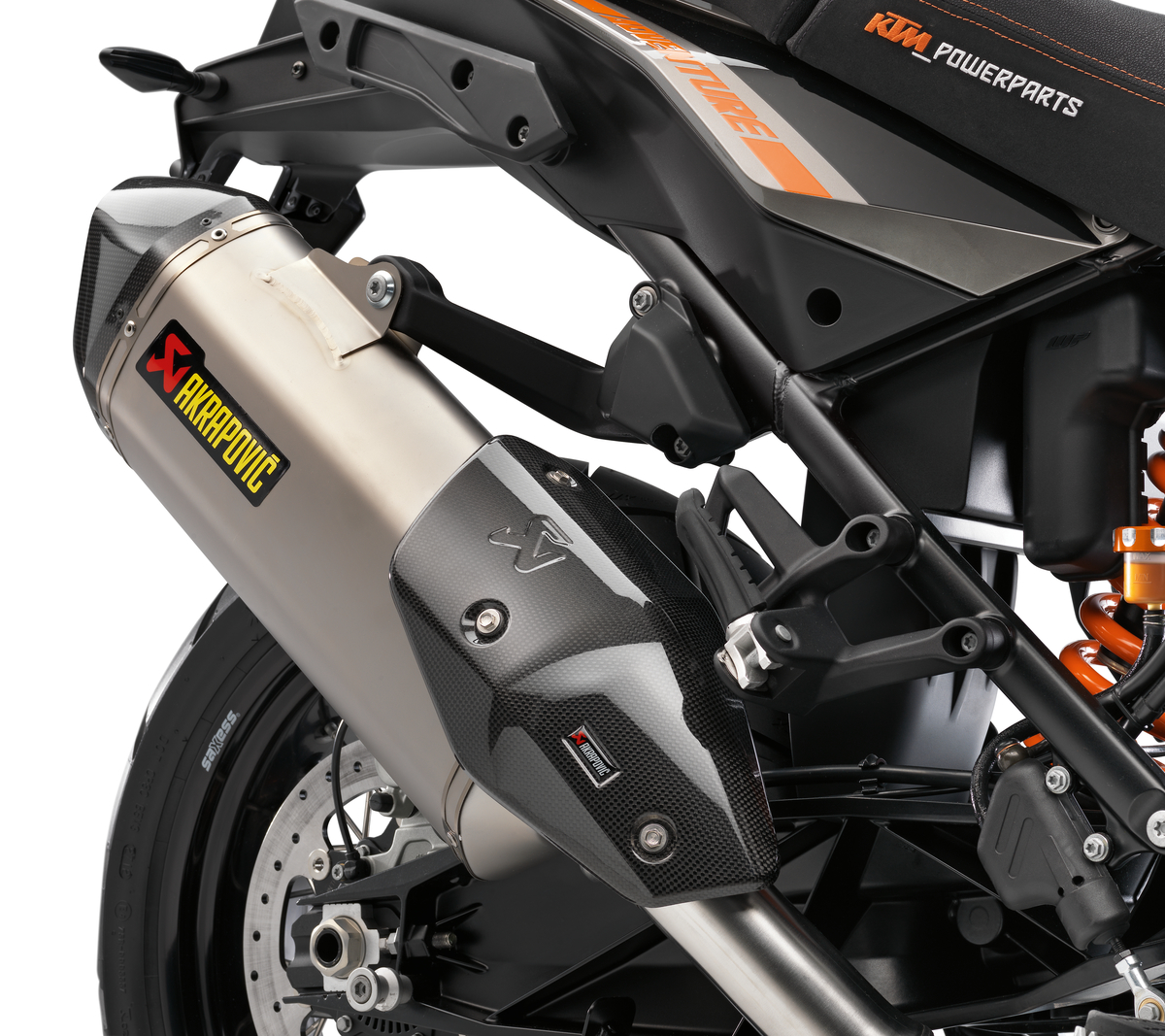 AKRAPOVIC Slip-On Enddämpfer